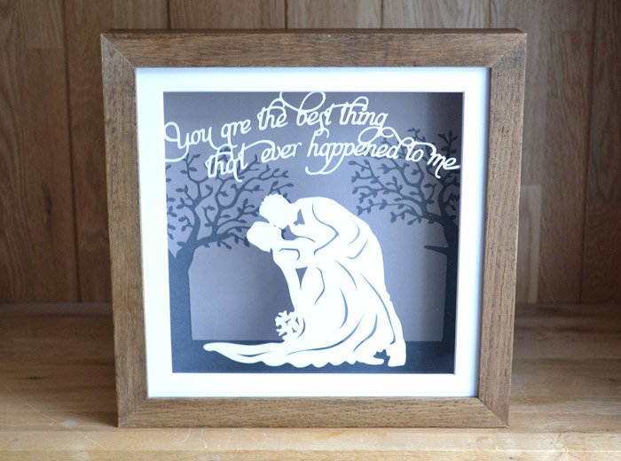 light and dark oak frames