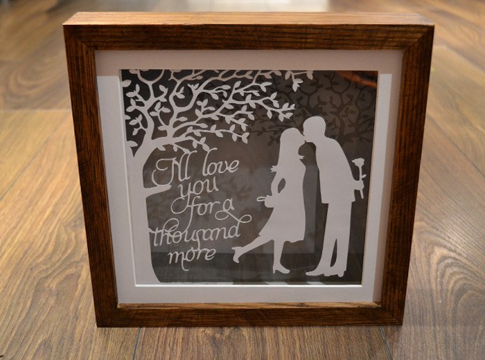 light and dark oak frames